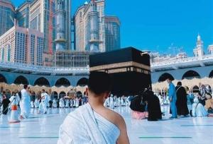 زائرِ حج شده‌ای که فقط او را ببینی و لا غیر ...