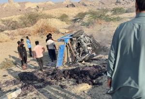 سه عضو یک خانواده در حادثه جاده جاسک – میناب جان باختند