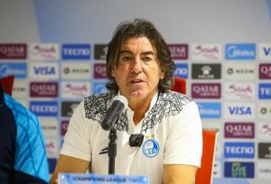 ساپینتو: بازی با المحرق حکم فینال را دارد/ هنوز تسلیم نشده ایم