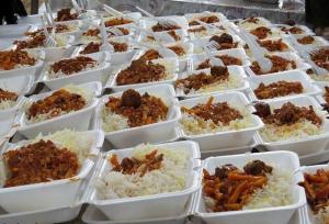 بیش از یک میلیون غذای نذری بین نیازمندان در هرمزگان توزیع شد