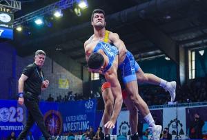 پول در لیگ آزاد، سکوت در لیگ فرنگی؛ تضادی که انگیزه را می‌کُشد