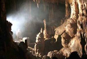 غار ناشناخته «بره‌زرد» در استان ایلام، تاریک و بی‌اکسیژن