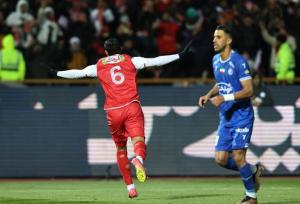 از دربی تهران فقط یک اسم مانده است/ پرسپولیس چند بازی را با داوری برد