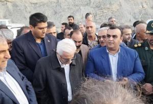 استاندار خراسان شمالی دستور توقف طرح پرورش شترمرغ را صادر کرد