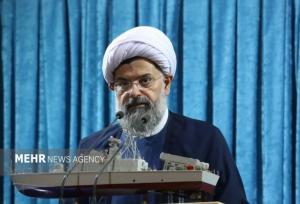 امام جمعه دشتی: حماسه نادر مهدوی در کتب درسی ثبت شود