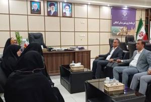 طرح‌ها و برنامه‌های توسعه‌ای حوزه بانوان  در کنگان حمایت می‌شود