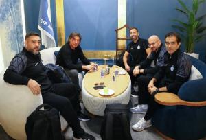 کاروان استقلال راهی بحرین شد