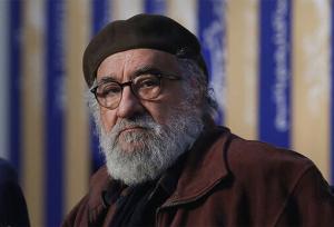 داریوش ارجمند: شیشه چون بشکند، تیزتر می‌شود