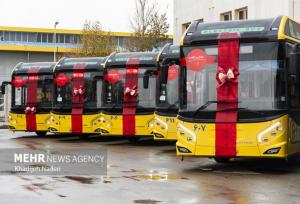 ۱۵ دستگاه اتوبوس برقی در اصفهان رونمایی شد