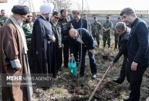 مسئولان گیلانی با مهر از درختکاری می گویند