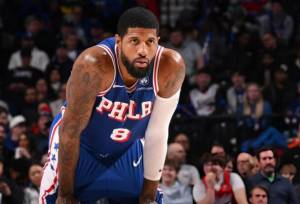 ستاره گرانقیمت فیلادلفیا نقره‌داغ شد