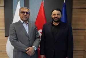 بانک حرفه‌ای و چابک در ارائه خدمات به فعالان حوزه پتروشیمی هستیم