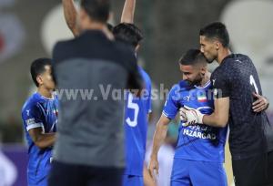 مهرداد مثل فرهاد، آزادی را منفجر کرد!