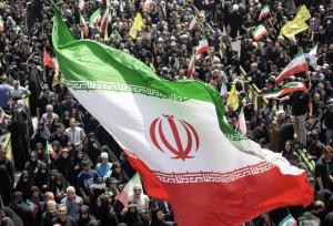 وداع باشکوه با سرباز قهرمان؛ ایمان در آغوش مردم آشخانه آرام گرفت