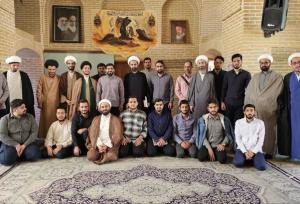 طرح «مثل خمینی» در مدارس علمیه اجرا می‌شود