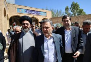 ادای احترام وزیر ورزش و جوانان به شهدای سلطانیه