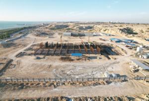 استاندار بوشهر: آب‌شیرین‌کن ۷۵۰۰ مترمکعبی در دلوار احداث می‌شود