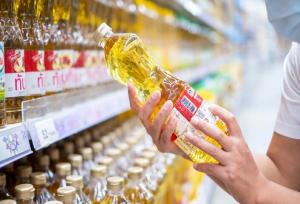 ۵۰۰ تن روغن خوراکی روانه بازار چهارمحال و بختیاری می‌شود