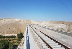 قطار میانه ـ اردبیل امسال به حرکت در می‌آید