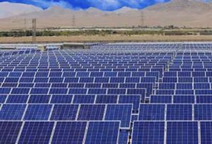 صدور مجوز ۸۵۰۰ مگاوات سرمایه‌گذاری در حوزه انرژی خورشیدی استان کرمان