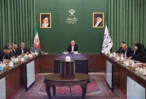 دیدار رئیس مجلس با جمعی از معلمان نمونه کشوری