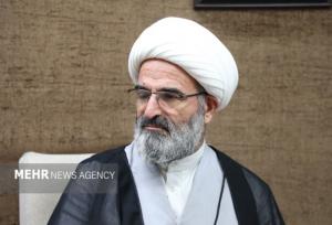 تأکید امام جمعه سمنان بر گسترش نهج‌البلاغه‌خوانی با ترجمه‌های روان