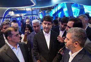 وزیر ارتباطات از تازه‌ترین دستاوردهای فناوران داخلی بازدید کرد