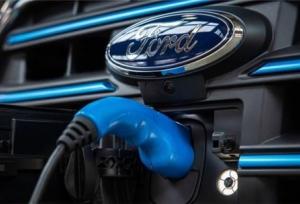 کارنامه فروش خودروهای برقی در آمریکا رنگ عوض کرد