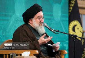 خاتمی:  مرحوم آیت الله میرزای نائینی معتقد به آمیختگی دین با سیاست بود