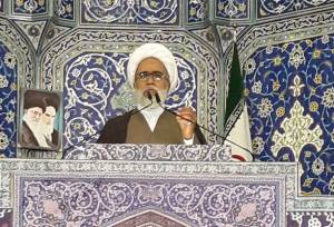 امام جمعه کرمانشاه: تهدیدات آمریکا تکراری و ناشی از اشتباه محاسبات است