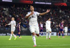 دوران خوش امری در ویلا