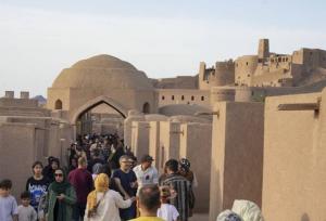 توسعه گردشگری بم باتمرکزبراقامتگاه‌های سنتی
