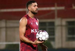 سنگرگیر: برد در جام حذفی مبارک همسرم و همه هواداران فولاد باشد