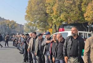 هم‌نوایی مردم تبریز در سوگ حضرت زهرا(س)