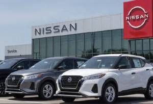 بحران اعتبار در ویترین‌های مجلل