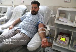 میزان دفعات اهدای خون در سال بین ۳ الی ۴ مرتبه است