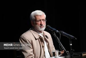امام راحل اندیشه اسلامی را در زندگی اجتماعی و سیاسی مردم امتداد داد