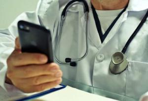 افزایش پزشک‌بلاگرها در قزوین؛ مرز تبلیغ و درمان کمرنگ می شود