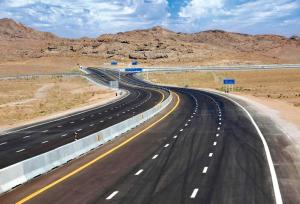 اتوبان کرمان- باغین تبدیل به آزاد راه می شود
