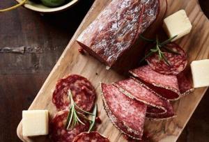 صبحانه‌ای که فشار خونتان را بالا می‌برد!