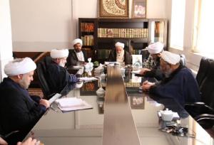 دشمنان انگیزه دارند با جایگاه روحانیت مبارزه کنند