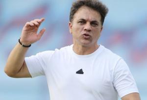 سرمربی شمس‌آذر: عملکرد دفاعی تیم در برابر گل‌گهر مثبت بود