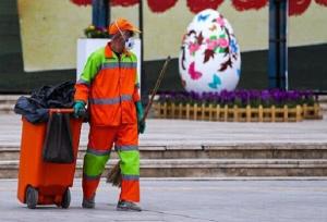 پاکبان سبزواری ۲ فقره چک را به صاحبش برگرداند