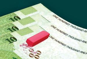 ریال جدید و قران رسماً به اقتصاد ایران آمد