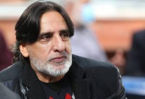 شاهین بیانی: ساپینتو اینکاره نیست، فرهاد بیاید