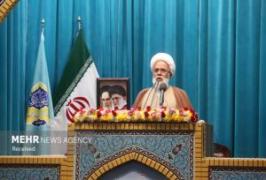 پیامبر اسلام(ص) فرهنگ جاهلی را به مکتب محبت و رحمت تبدیل کرد
