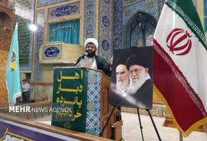 امام جمعه پاکدشت: نظام اسلامی با مردمی بودن شناخته می‌شود