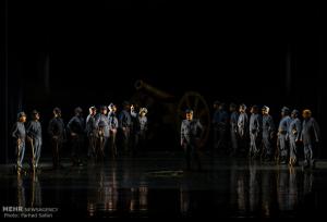 مردانی: هنرمندان مازندران به دنبال بازآفرینی تئاتر بومی و سنتی باشند