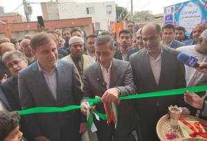 معاون رئیس جمهور یک مدرسه در عسلویه افتتاح کرد