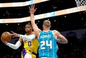 لیگ NBA| وستبروک در آستانه پیوستن به تورنتو رپتورز